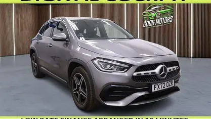 Used Mercedes GLA250 Executive 218 HP (160 kW) 2022 Grey SUV