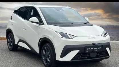 New BYD Dolphin Surf Comfort 114 kW (156 HP) 2026 White Hatchback