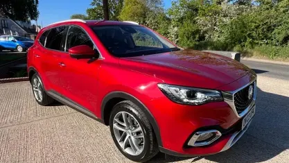 Używany MG HS Exclusive 258 KM (189 kW) 2023 SUV