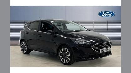 Begagnad Ford Fiesta Titanium X 125 HK (91 kW) 2023 Svart Halvkombi