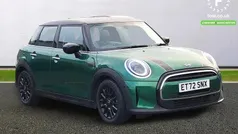 Used 2022 Mini Cooper Comfort Hatchback | £17,699 (Fair price)