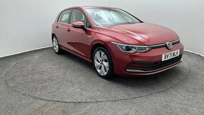 Used VW Golf VIII Style 131 HP (96 kW) 2024 Hatchback