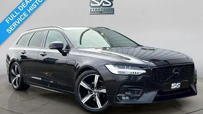 Used Volvo V90 R-Design 190 HP (139 kW) 2020 Black Estate