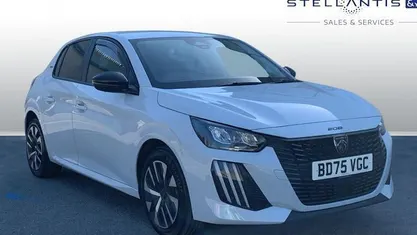 Used Peugeot 208 Style 101 HP (74 kW) 2025 Hatchback