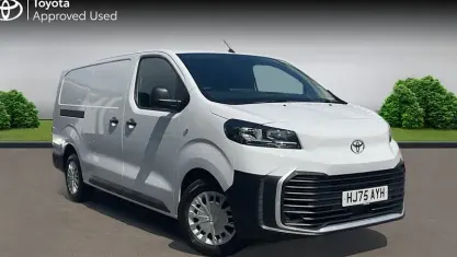 Usado Toyota Proace 144 HP (105 kW) 2025 Branco Monovolume