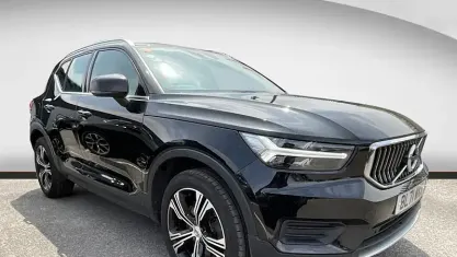 Used Volvo XC40 Inscription 211 HP (155 kW) 2021 SUV
