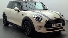 Used 2021 Mini Cooper Classic Hatchback | £11,350 (Super price)