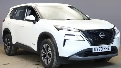 Used Nissan X-Trail Acenta Premium 204 HP (150 kW) 2023 White SUV