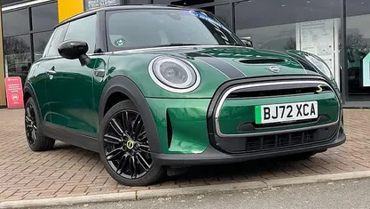 Used Mini Cooper Level 2 135 kW (184 HP) 2023 Hatchback