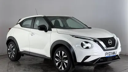 Used Nissan Juke Acenta 114 HP (83 kW) 2023 White SUV