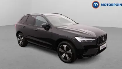 Begagnad Volvo XC60 Plus 349 HK (256 kW) 2023 Svart SUV