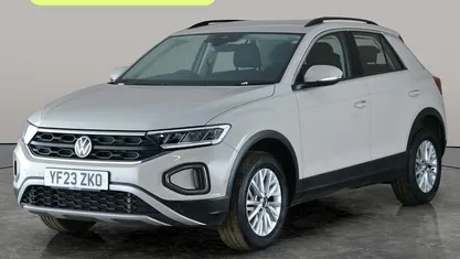 Used VW T-Roc Life 150 HP (110 kW) 2025 SUV