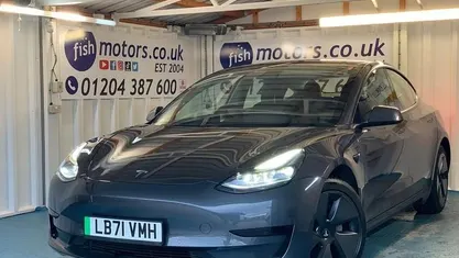 Used Tesla Model 3 Standard Range Plus 366 kW (498 HP) 2021 Grey Sedan