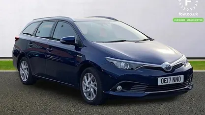 Used Toyota Auris Touring Sports Business Edition 136 HP (100 kW) 2017 Estate