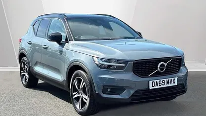 Used Volvo XC40 R-Design 150 HP (110 kW) 2020 SUV
