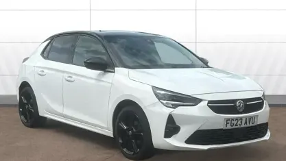 Used Vauxhall Corsa 75 HP (55 kW) 2023 White Hatchback