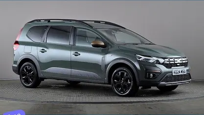 Used Dacia Jogger Extreme 141 HP (103 kW) 2024 Green MPV