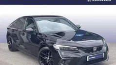 Crystal black Used 2022 Honda Civic Hybrid Hatchback | £26,450 (Fair price)
