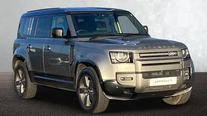 Used 2024 Land Rover Defender HSE Dynamic Estate | £72,995 (Good price)