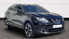 Black Used 2016 Nissan Qashqai N-Vision SUV | £9,989 (Good price)