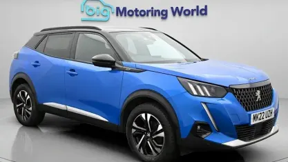 Usado Peugeot 2008 GT 131 HP (96 kW) 2022 Azul SUV