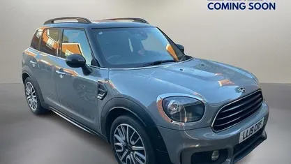 Used 2019 Mini Cooper Sport Hatchback | £14,050 (Fair price)