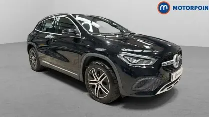 Used Mercedes GLA200 Executive 163 HP (119 kW) 2020 Black SUV