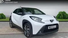 Pure white Used 2023 Toyota Aygo Hatchback | £14,790 (Fair price)