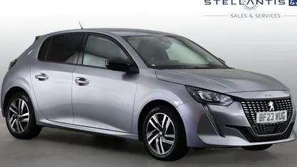 Used Peugeot 208 Allure+ 102 HP (75 kW) 2023 Hatchback