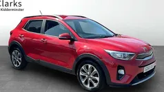 Red Used 2018 Kia Stonic 2 SUV | £9,995 (Fair price)