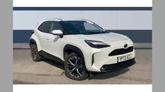 White Used 2022 Toyota Yaris Cross SUV | £23,576 (Fair price)