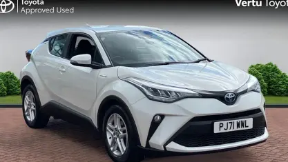 Used Toyota C-HR 122 HP (89 kW) 2022 White SUV