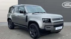 Used 2025 Land Rover Defender SE Dynamic SUV | £55,640 (Super price)