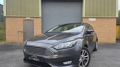 Used Ford Focus Zetec 120 HP (88 kW) 2016 Hatchback