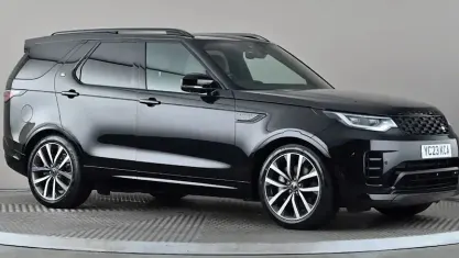 Used Land Rover Discovery SE Dynamic 300 HP (220 kW) 2023 Black SUV