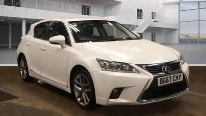 White Used 2017 Lexus CT200h Executive Line Hatchback | £13,290 (Fair price)