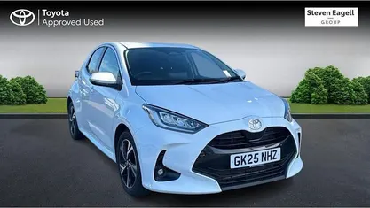 Used Toyota Yaris Hybrid Design 116 HP (85 kW) 2026 Hatchback