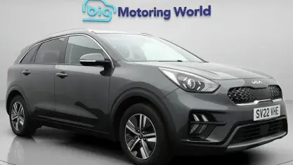 Used Kia Niro 141 HP (103 kW) 2022 Grey SUV