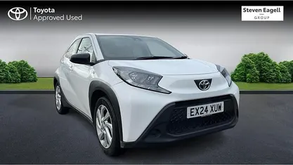 Used Toyota Aygo X PURE 72 HP (52 kW) 2025 SUV
