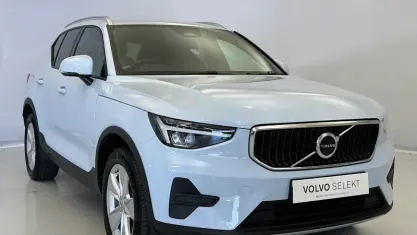 Used Volvo XC40 Core 163 HP (119 kW) 2026 SUV