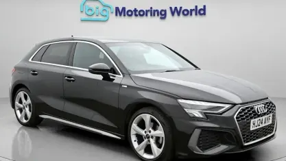 Begagnad Audi A3 Sportback S-Line 150 HK (110 kW) 2024 Svart Halvkombi