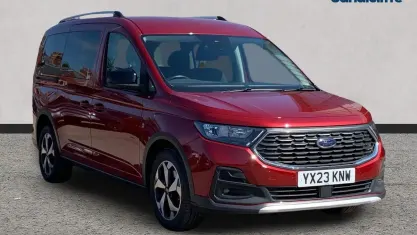 Used Ford Tourneo Connect Active 114 HP (83 kW) 2024 Red MPV