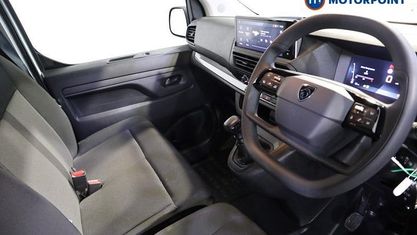 Używany Peugeot Expert 120 KM (88 kW) 2025 Van
