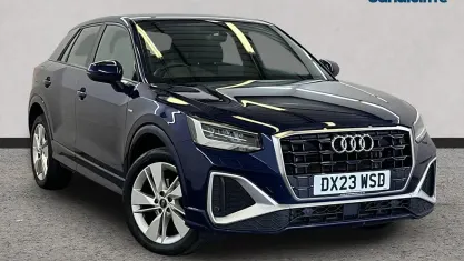 Używany Audi Q2 S-Line 150 KM (110 kW) 2026 Niebieski SUV