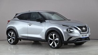 Używany Nissan Juke Tekna 114 KM (83 kW) 2022 Srebrny SUV