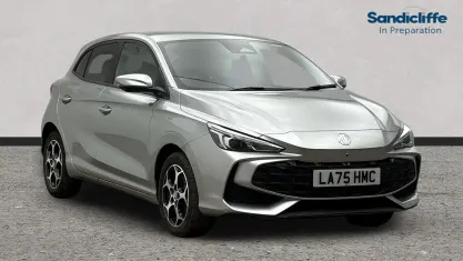 Used MG MG3 Trophy 194 HP (142 kW) 2024 Metallic  cosmic silver Hatchback