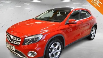 Used Mercedes GLA220 Executive 177 HP (130 kW) 2018 Red SUV