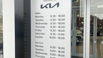 Used Kia Niro 182 HP (133 kW) 2023 Blue SUV