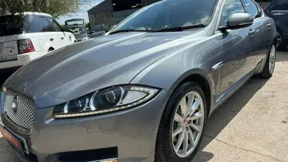 Begagnad Jaguar XF Premium Luxury 200 HK (147 kW) 2014 Sedan