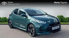 Green Used 2025 Toyota Yaris Hybrid Hatchback | £25,362 (Fair price)